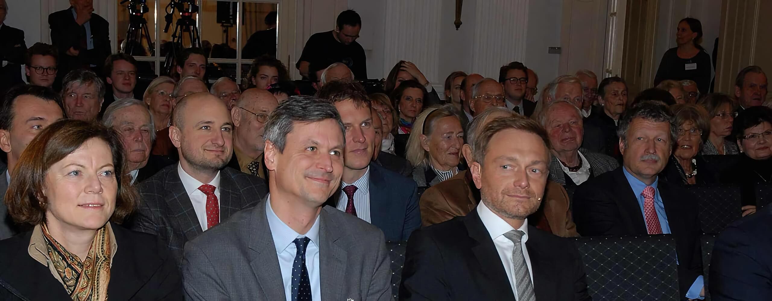 Mitglieder des Internationalen Clubs La Redoute